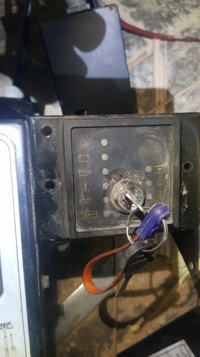 Generator cu motor hatz cu pornire la cheie