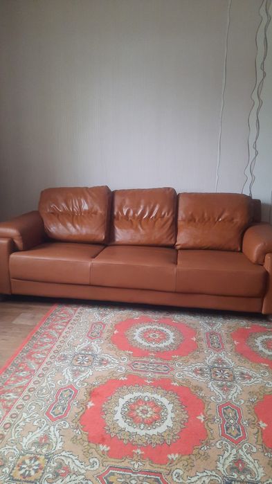 Продам 3-местный диван