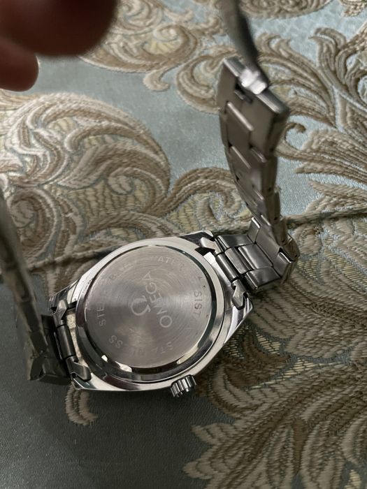 Продам часы Omega
