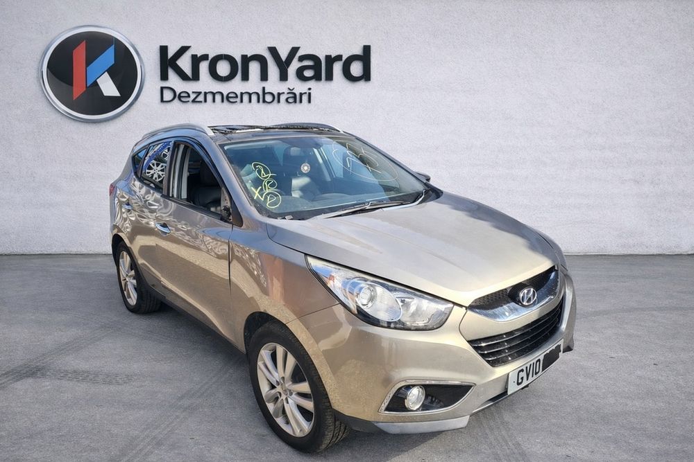 Plafon panoramic Hyundai IX35 2013 - 2015 SUV 4 Usi (737) PLAFON PANORAMIC Garantie