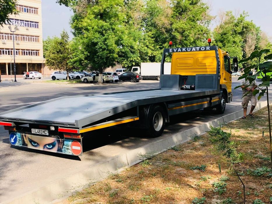 Мерседес бенз атего сотилади