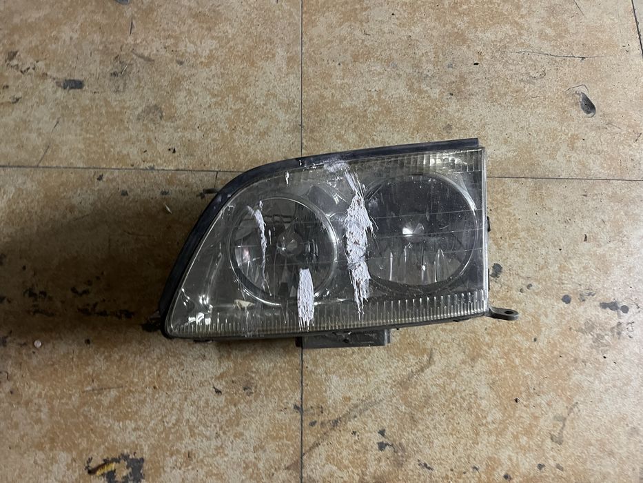 Lexus LS400 UCF20 фары