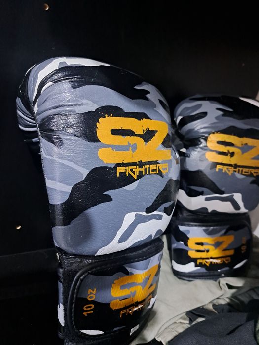 Боксови ръкавици Sz Fighter и лапи