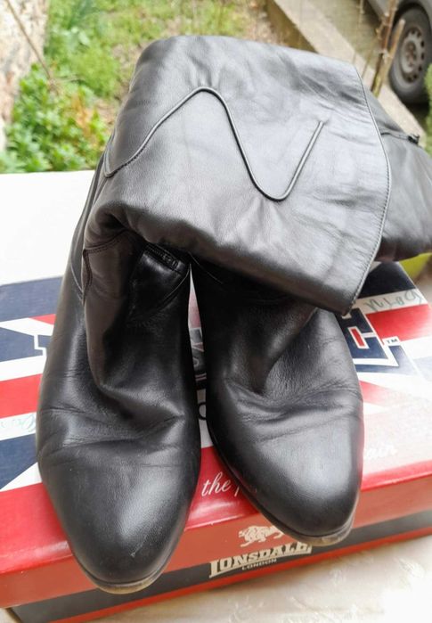 Ботуши 2 бр. дамски /  1 бр. дамски обувки,  TENDENZ