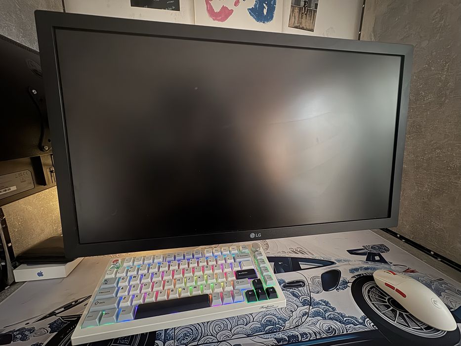 Monitor LG 23” 75hz-stare foarte buna