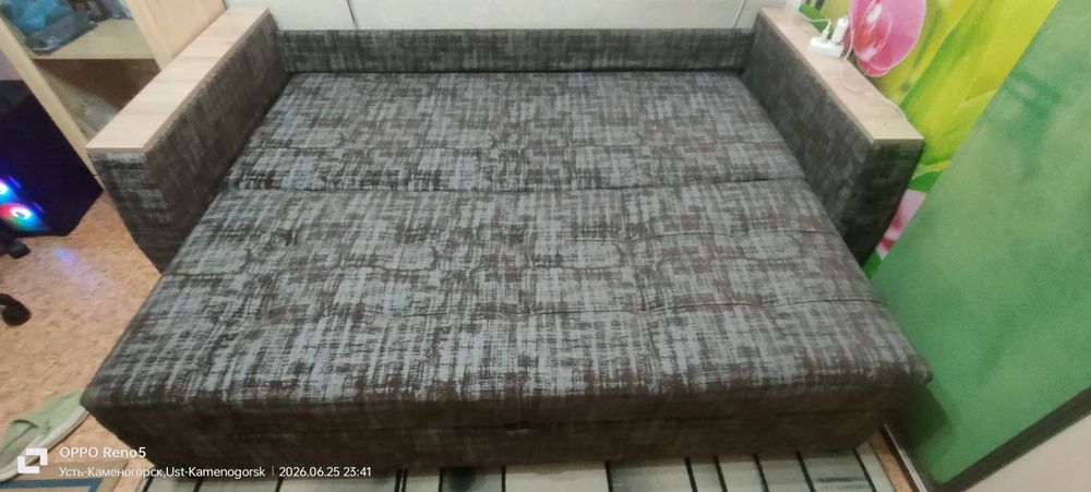 Продам диван б/у