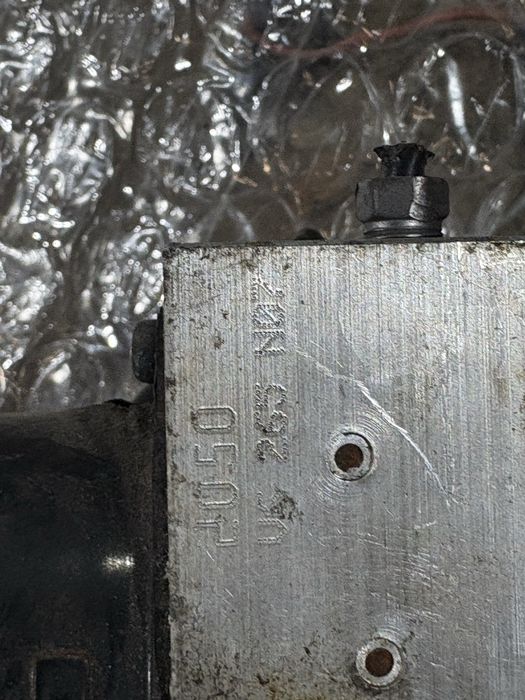 Mazda 5 2007 година 2.0d АБС ABS помпа