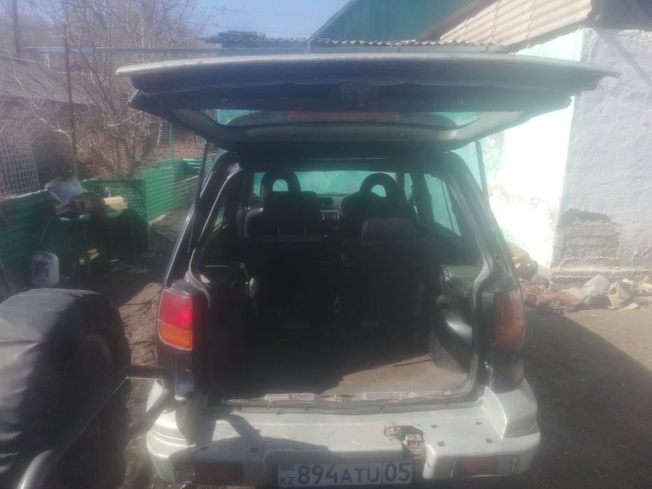 Mitsubishi RVR продажа