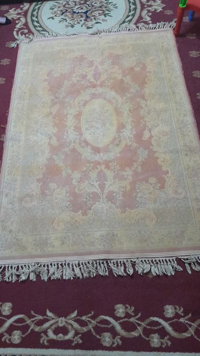 Срочно продаеется современный ковер ручной работы шелковая