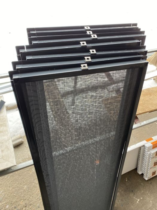 москитная сетка с решетками