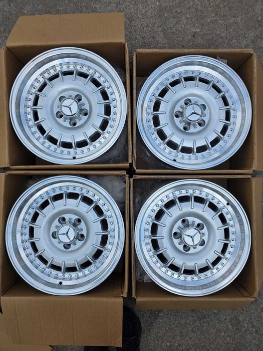 Jante noi Mercedes R17 in doua latimi-model retro deosebit