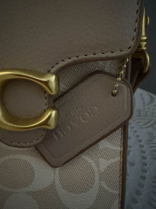 Чантичка за телефон