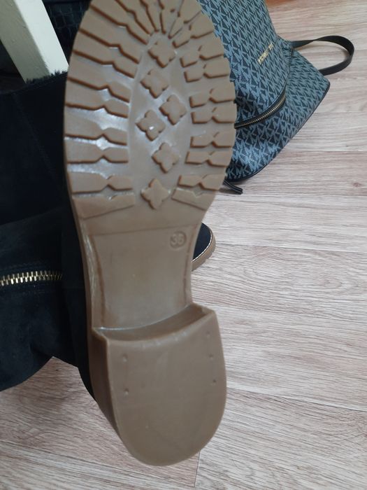 Сапоги из натуральной замши