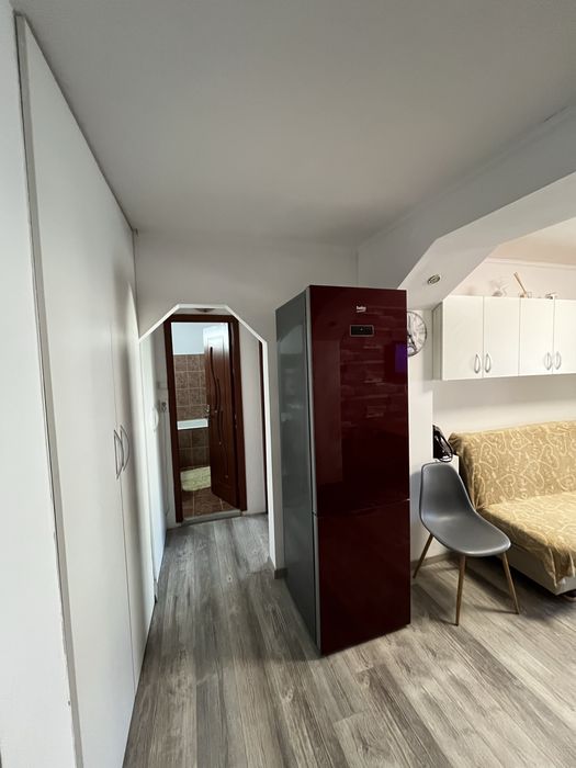 Inchirieaz apartament 2 camere