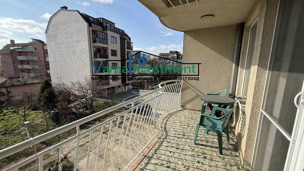 Продава се Тристаен апартамент в Варна, Лятно кино Тракия - 112 кв.м за 1608 €/кв.м - Снимка #3