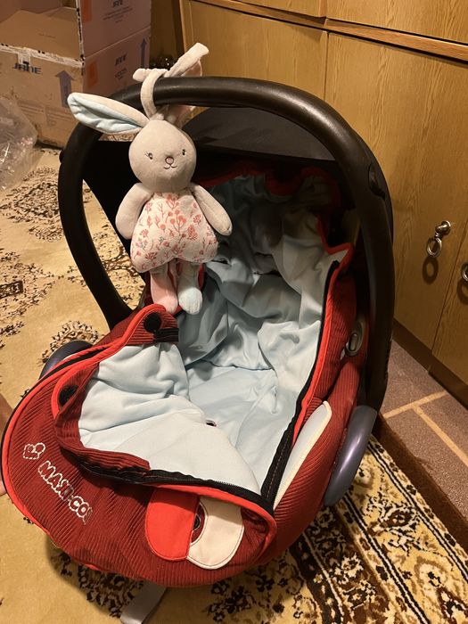 Кош за бебе за кола - Maxi Cosi