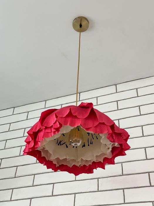 Lustră handmade florală – decor deosebit