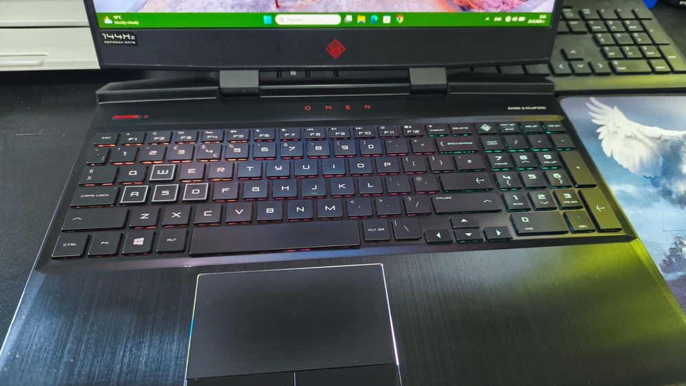 Геймърски 15.6” IPS 144Hz Лаптоп HP Omen с Intel i7 / RTX 2060 / 24Gb RAM / SSD 1Tb