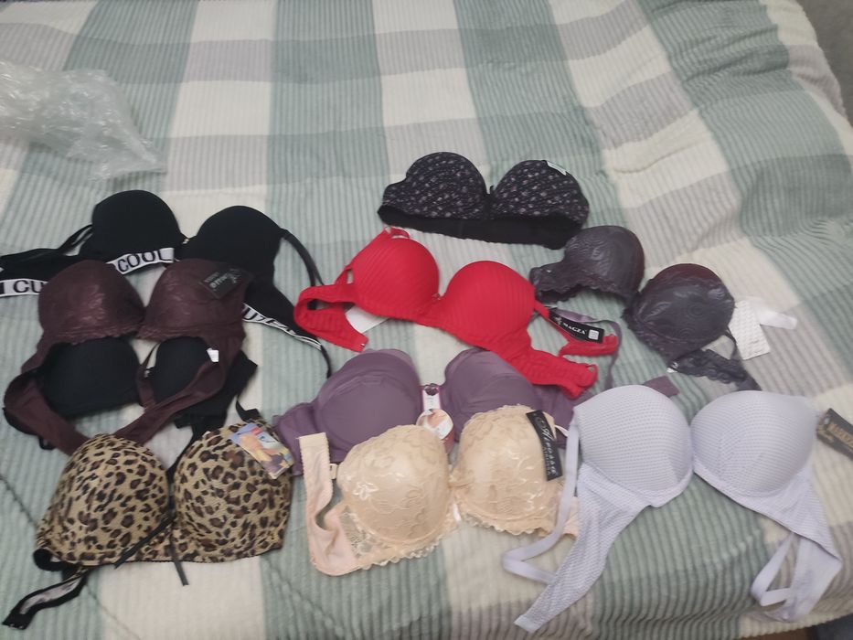 Бюстгальтер и труси