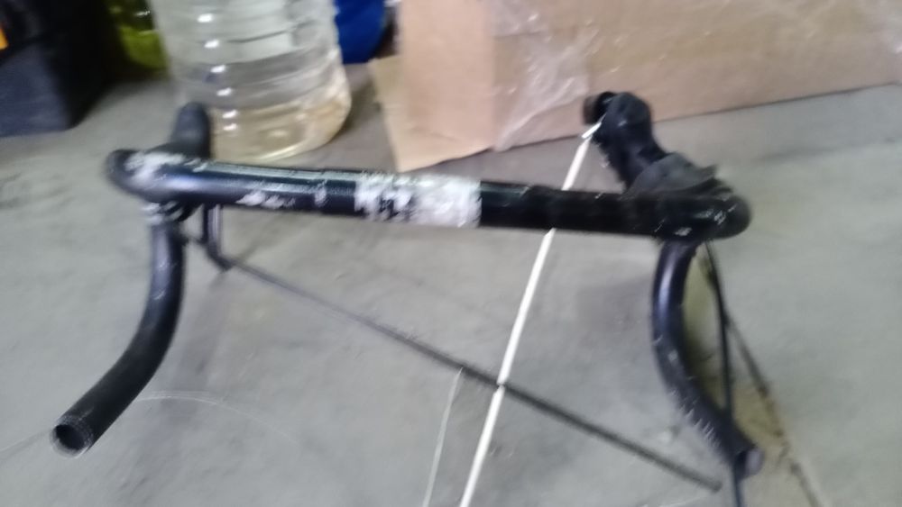 Продам шоссейная руль