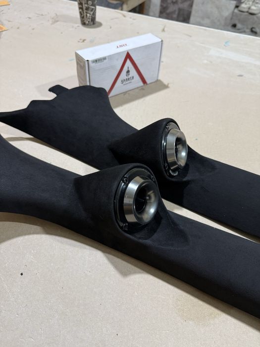 Stoyka (стойка для пишалки)