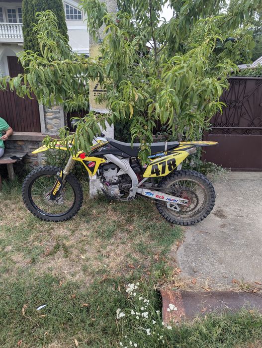 Vând Suzuki RMZ 450*
