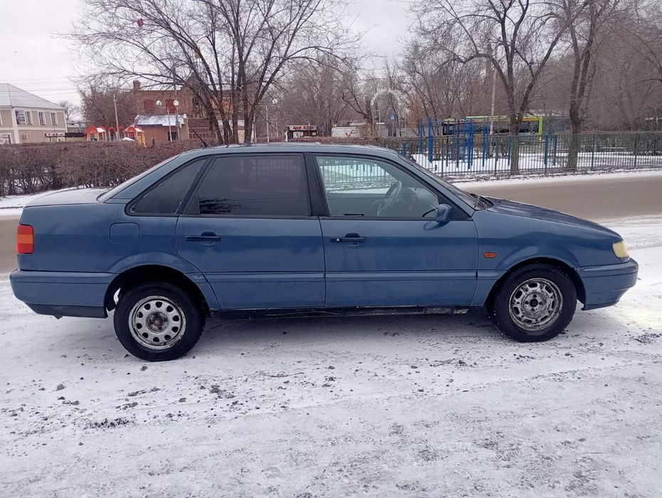 Автомобиль пассат седан