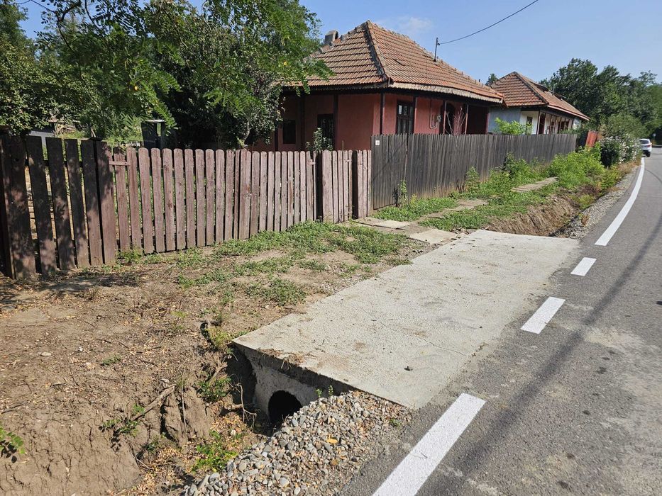 Casă cu teren 1.460 mp, toate utilitățile, lângă pădure – Frăsinetu de Jos, Călărași
