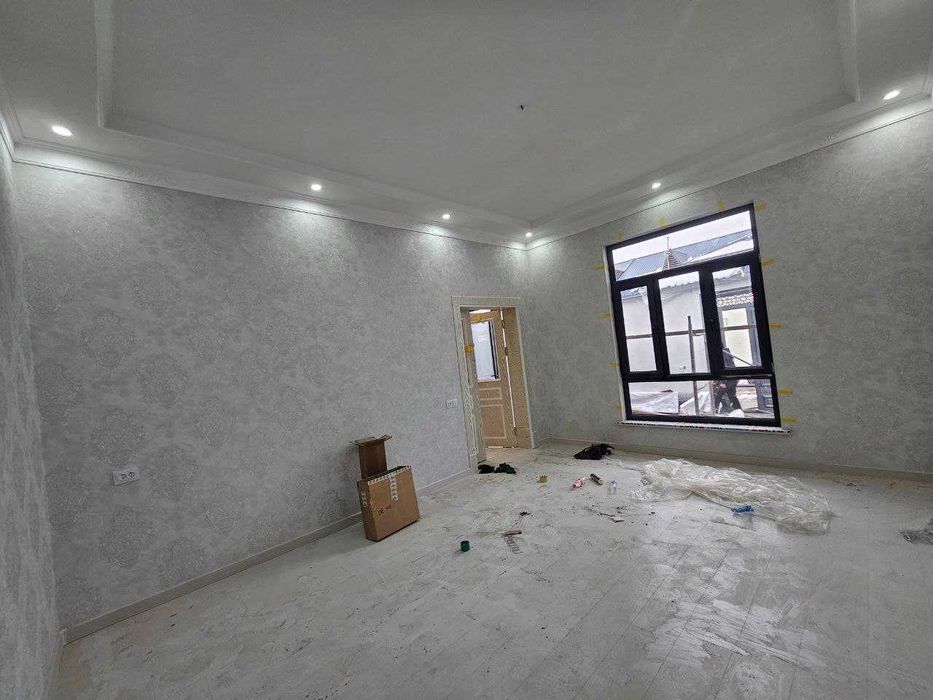 Сергели ,Хонобод . 1.6 sotihda 5 xonali shinam uy sotaman .