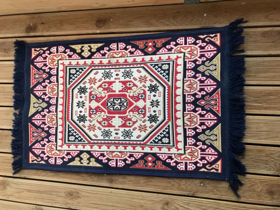 Covor tradițional 1m lungime - 0,6m latime