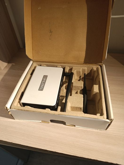 Wi-Fi роутер TP-Link TL-WR642G (108M Super G)