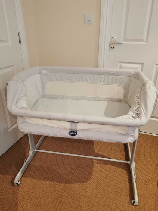 Продава се Chicco Next 2 Me Dream