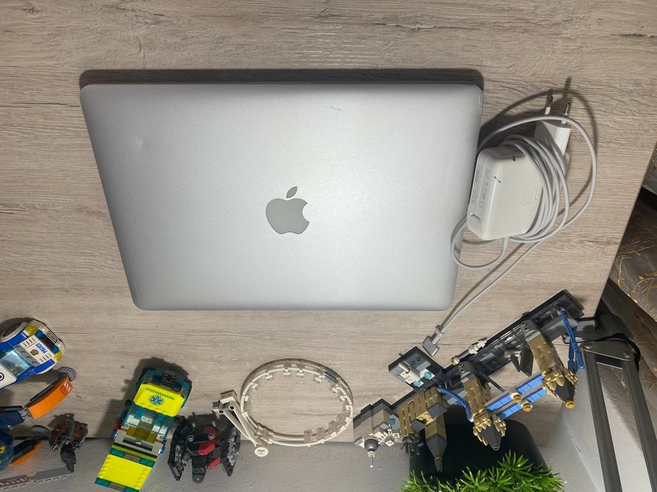 Apple Macbook Retina