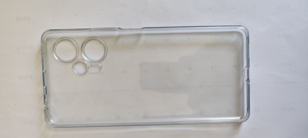 Продам чехолы на телефоны