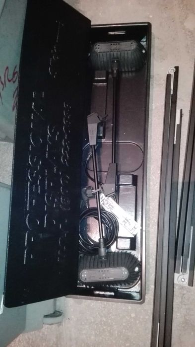 Panou expozitional tip Paianjen Made in USA mese sampling