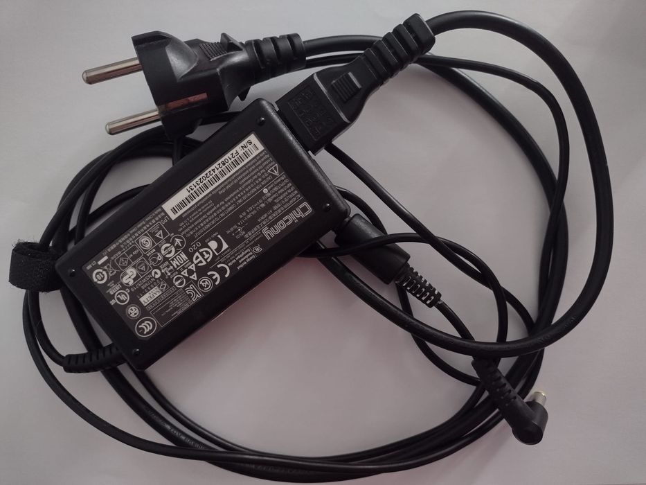 Dezmembrez Laptop Acer Aspire E15 15.6 inch