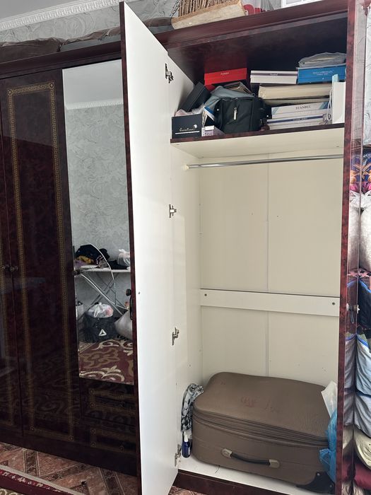 Продам шкаф в хорошем состоянии