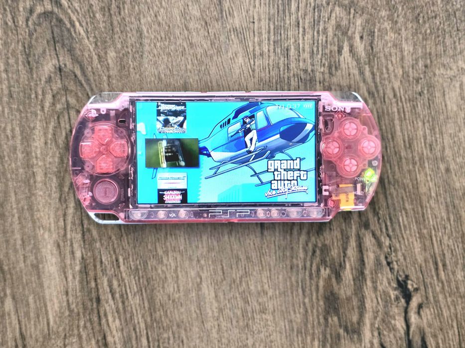 PSP seria 2000 modat, card 32gb