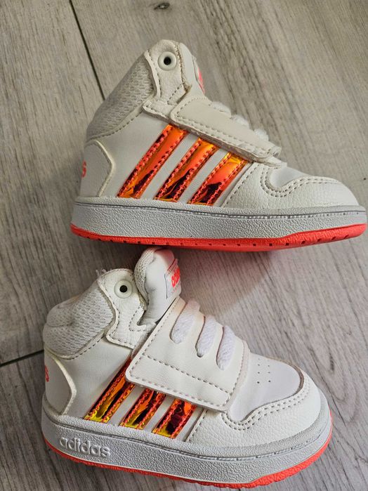 Adidași fete Adidas