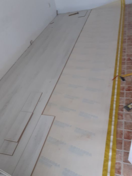 Montez parchet laminat de orice grosime