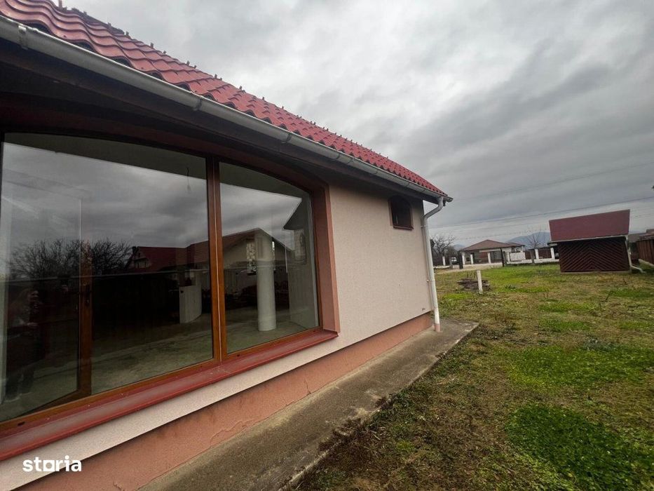 Casă individuală , Lăpușel ,25 ari teren