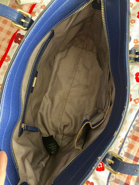 Geanta Guess Bleumarin