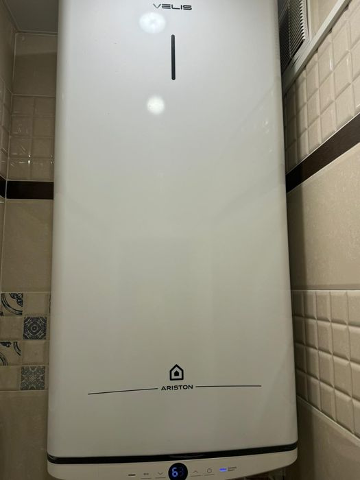 Ariston 80 литровый