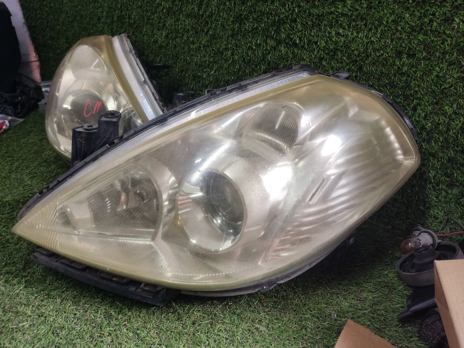 Фары nissan tiida c11