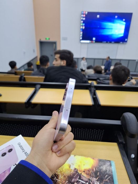 Samsung Galaxy A55 5g ideal 8/128