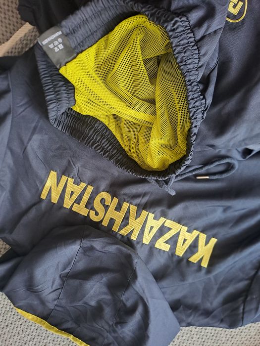 Продам костюм оригинал 50тыс