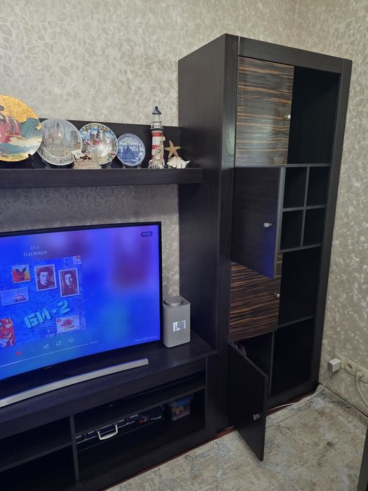 TV-тумба и полка