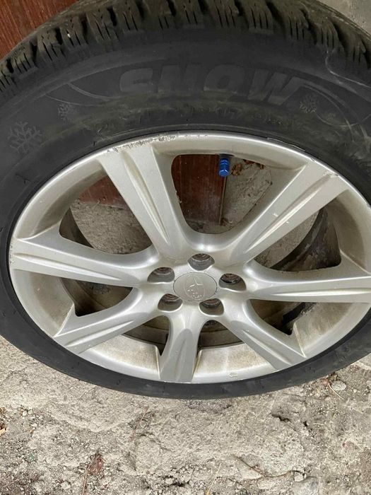 Джанти 5/100,17 и зимни гуми 215/55/17 за субаро Легаси 2011