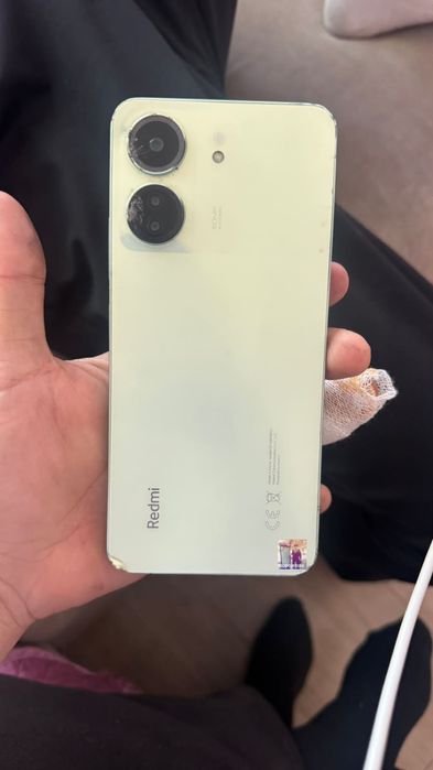 Продам телефон редми 13с