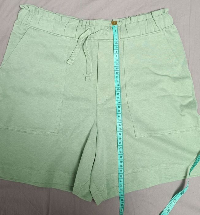 Pantaloni scurți dama Mango, culoare mentă, mărimea S, noi cu eticheta